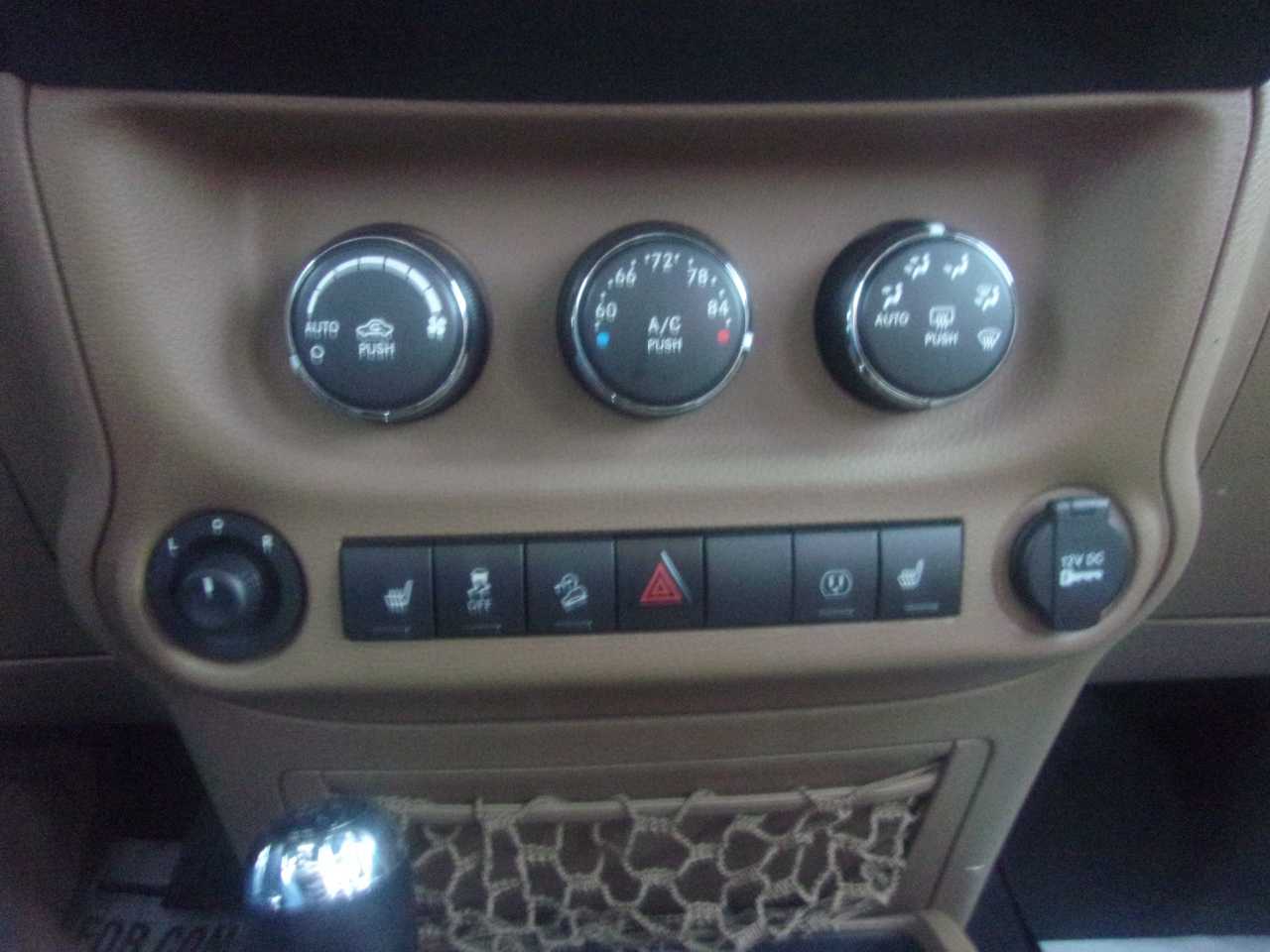 Jeep Wrangler Unlimited 4WD 4dr Sahara 2015