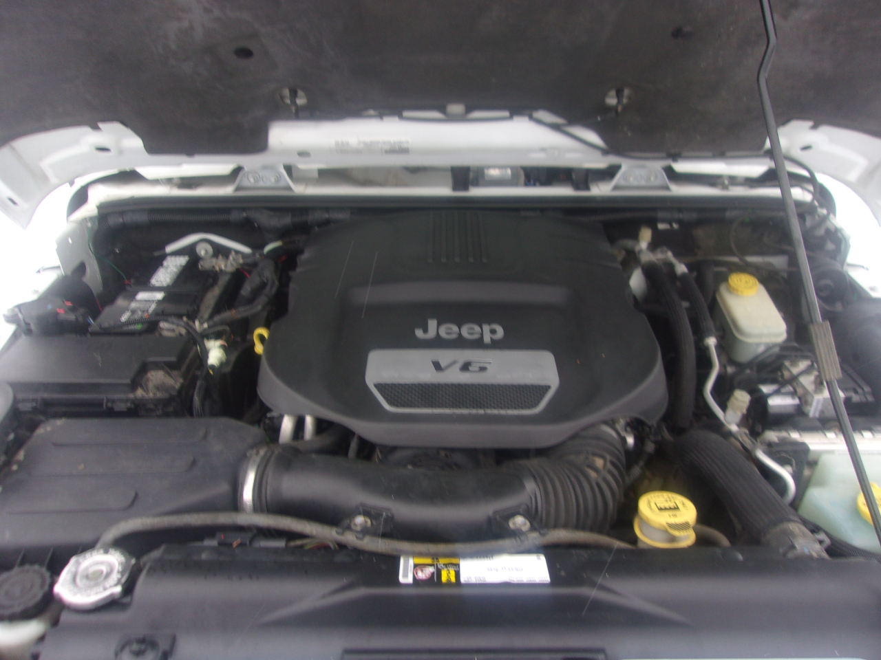 Jeep Wrangler Unlimited 4WD 4dr Sahara 2015