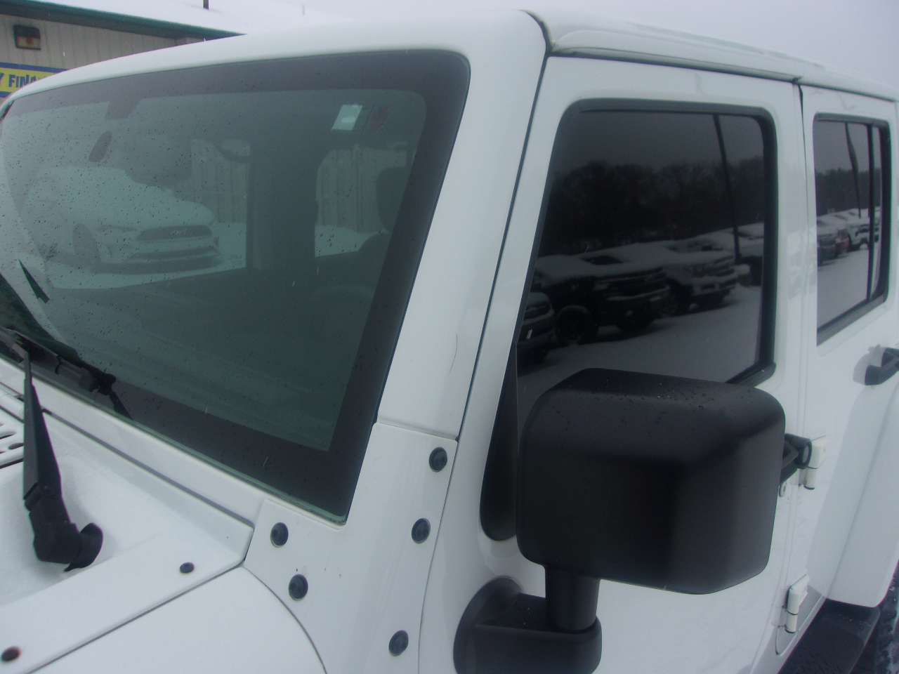 Jeep Wrangler Unlimited 4WD 4dr Sahara 2015