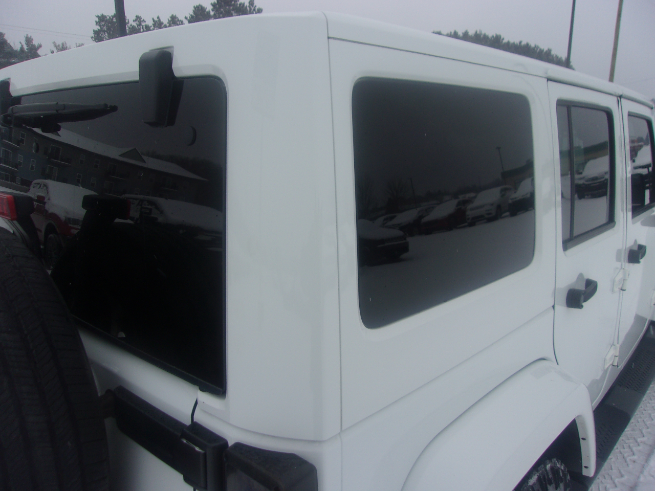 Jeep Wrangler Unlimited 4WD 4dr Sahara 2015