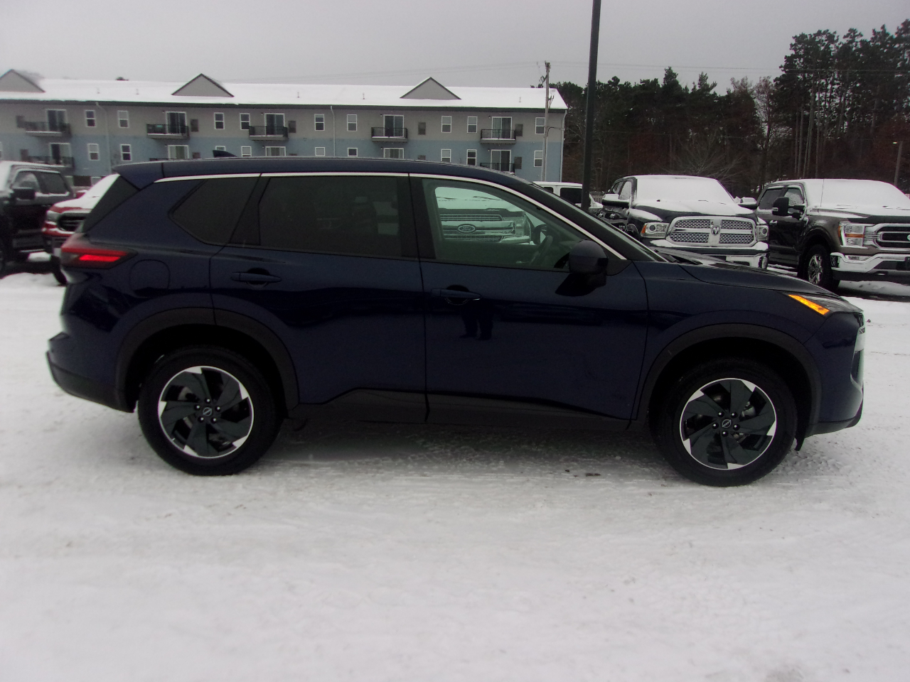 Nissan Rogue AWD SV 2024