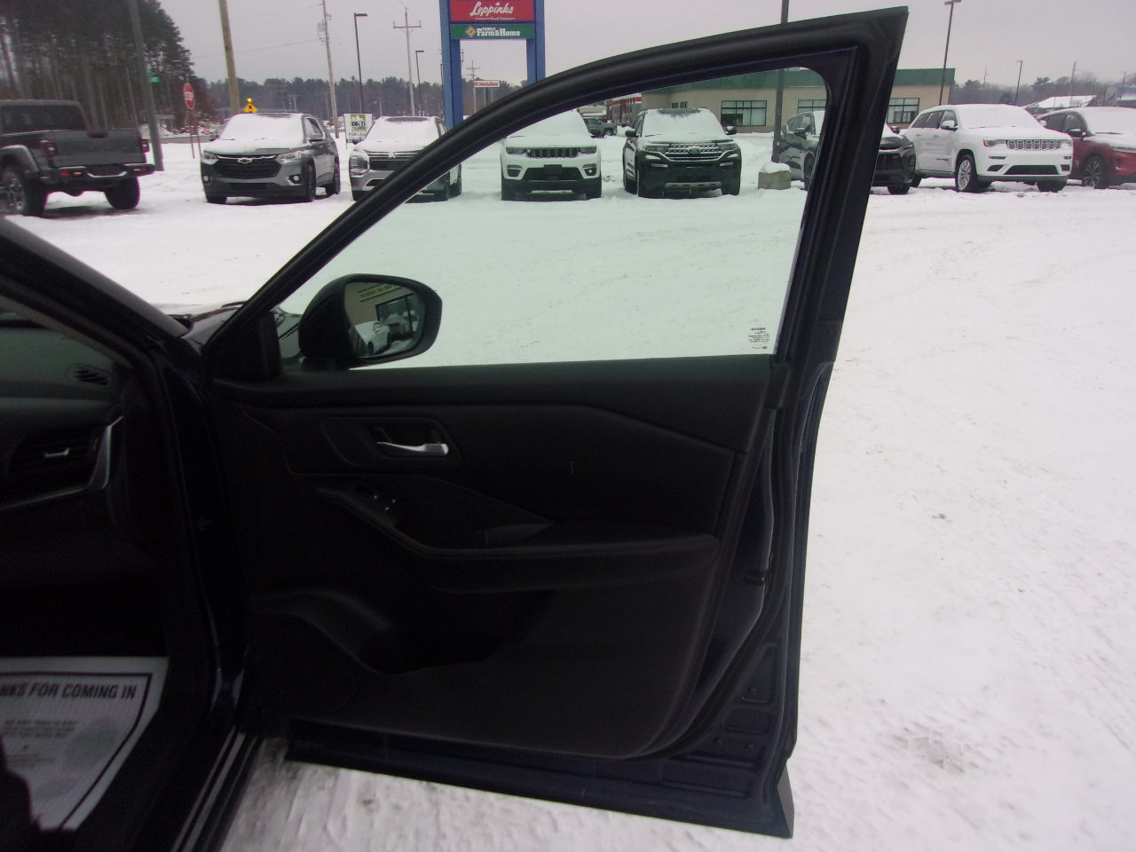 Nissan Rogue AWD SV 2024