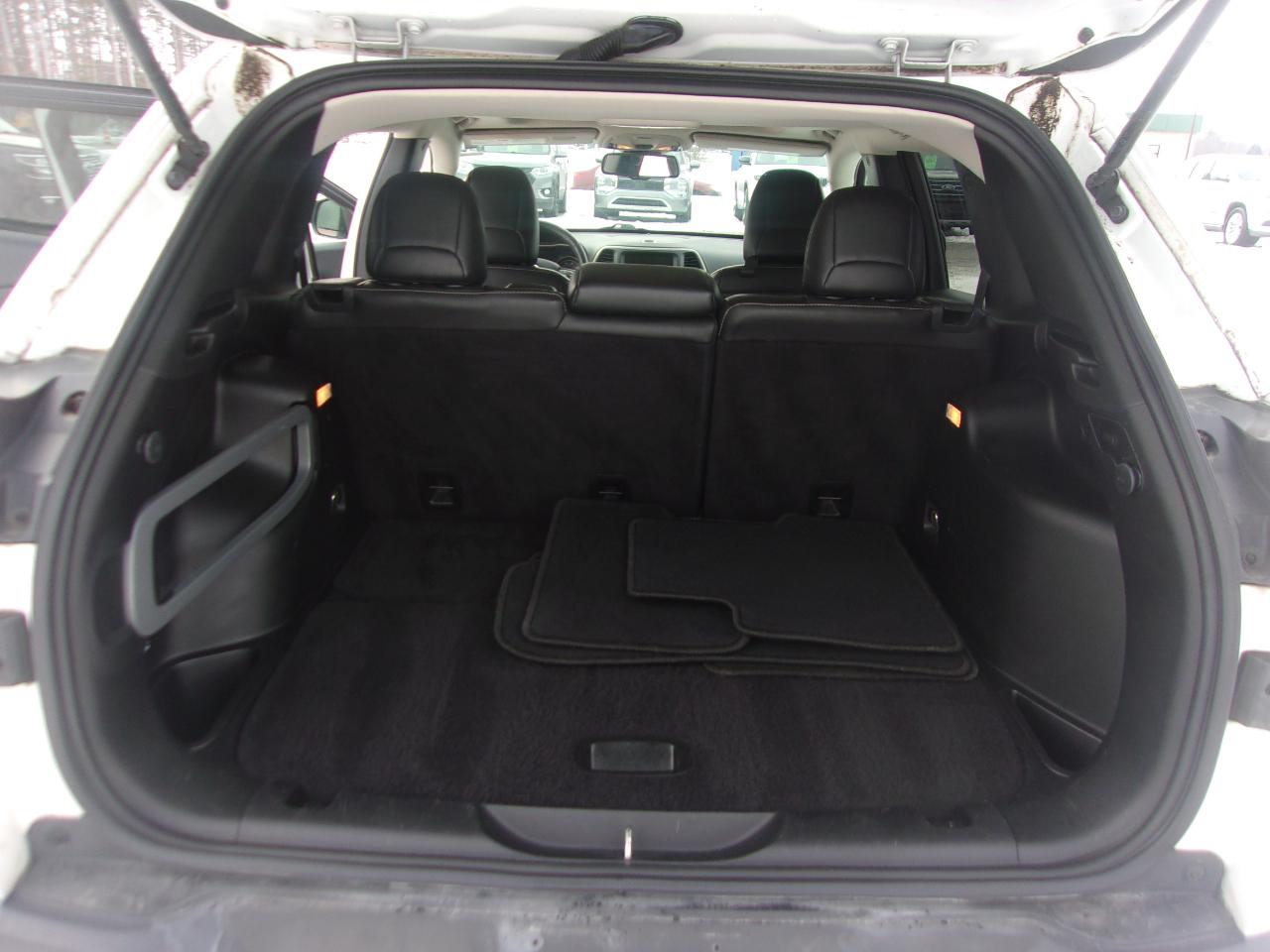 Jeep Cherokee 4WD 4dr Limited 2015