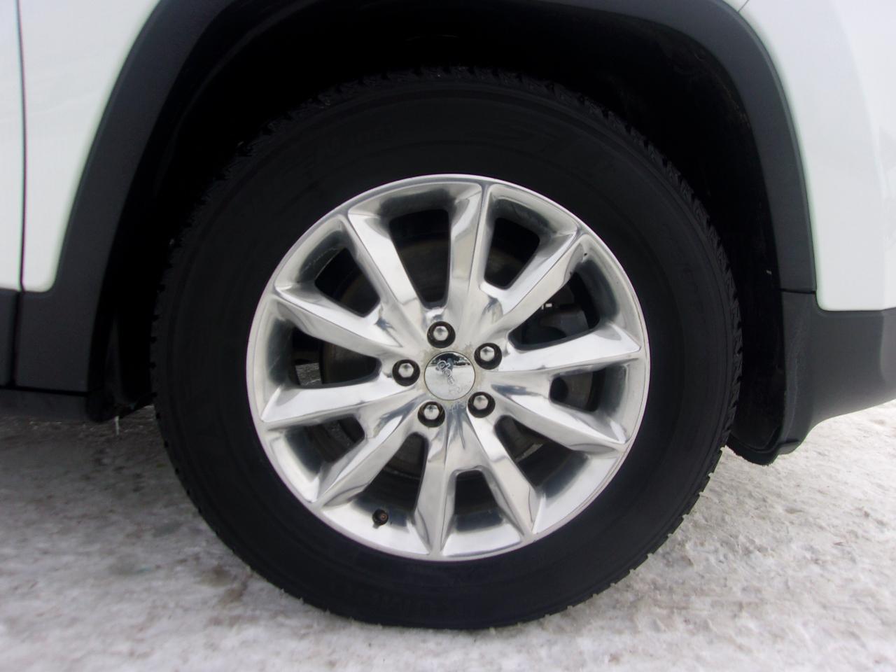 Jeep Cherokee 4WD 4dr Limited 2015