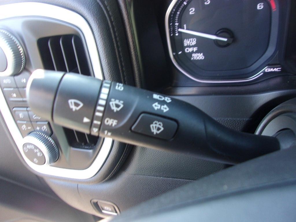 GMC Sierra 1500 4WD Double Cab 147" Elevation 2019