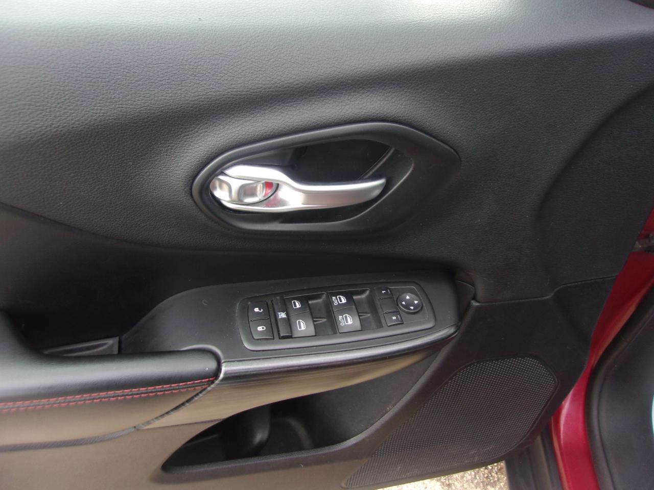 Jeep Cherokee 4WD 4dr Trailhawk 2014