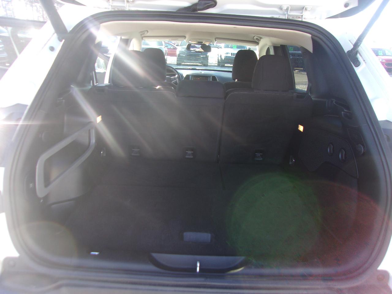 Jeep Cherokee 4WD 4dr North 2016