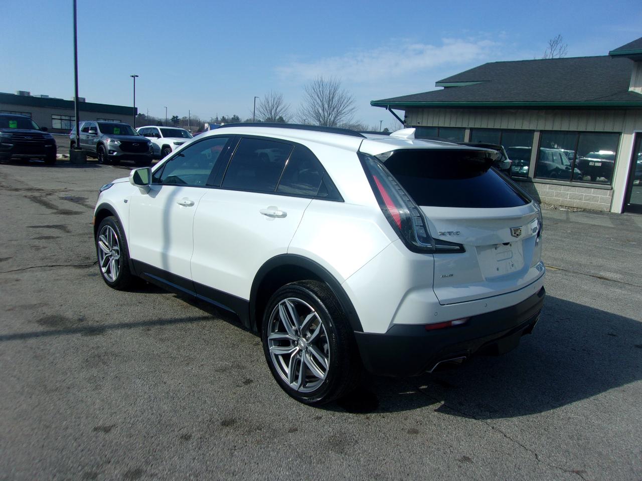 Cadillac XT4 AWD 4dr Sport 2020