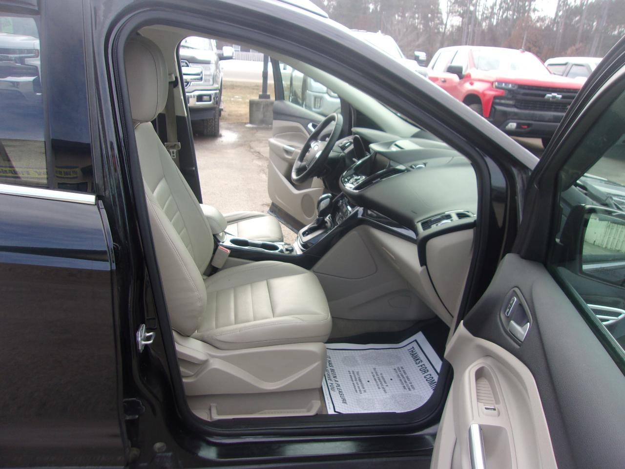 Ford Escape FWD 4dr Titanium 2014