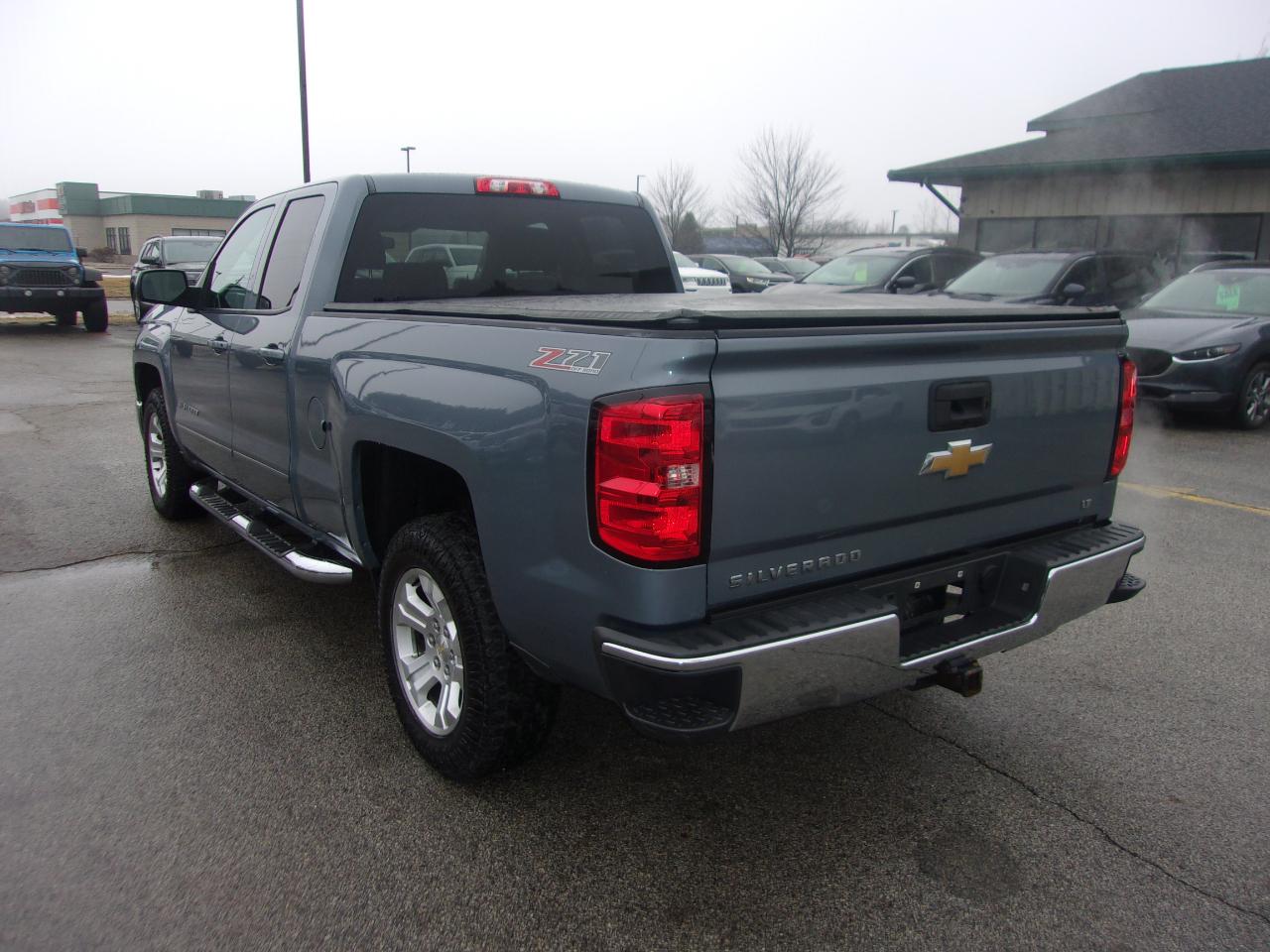 Chevrolet Silverado 1500 4WD Double Cab 143.5" LT w/2LT 2015