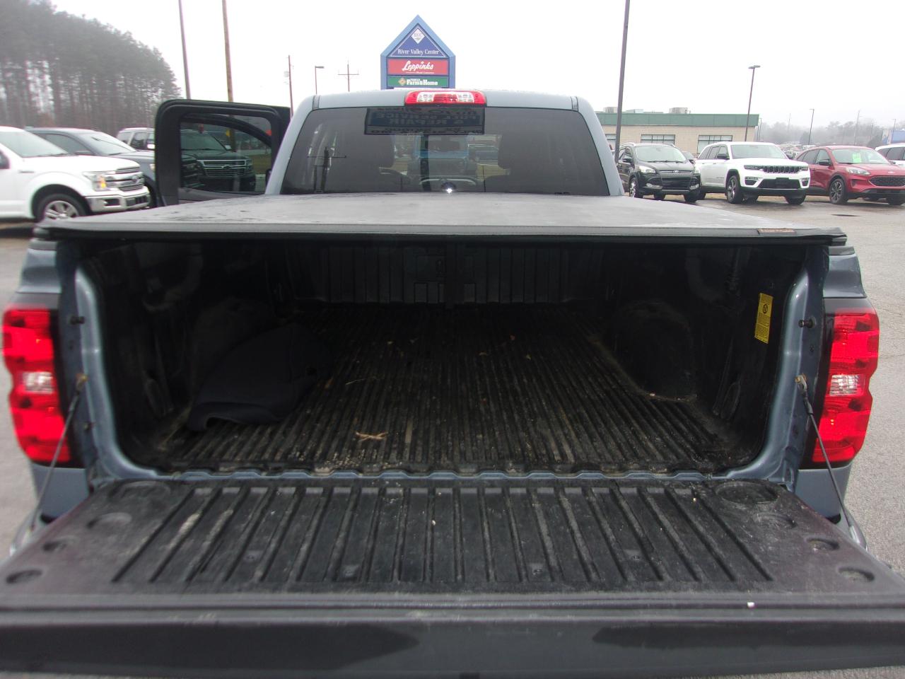 Chevrolet Silverado 1500 4WD Double Cab 143.5" LT w/2LT 2015