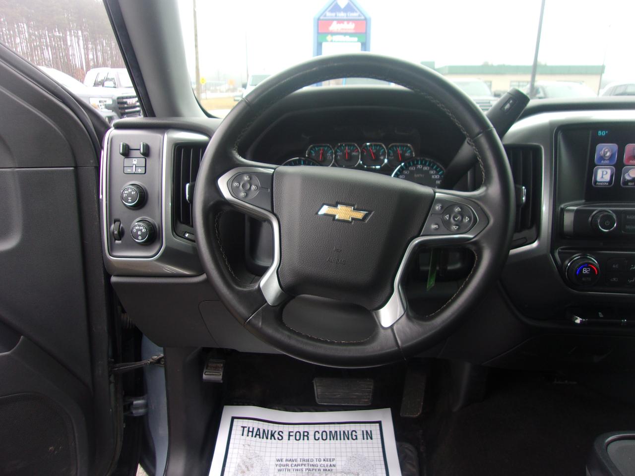 Chevrolet Silverado 1500 4WD Double Cab 143.5" LT w/2LT 2015