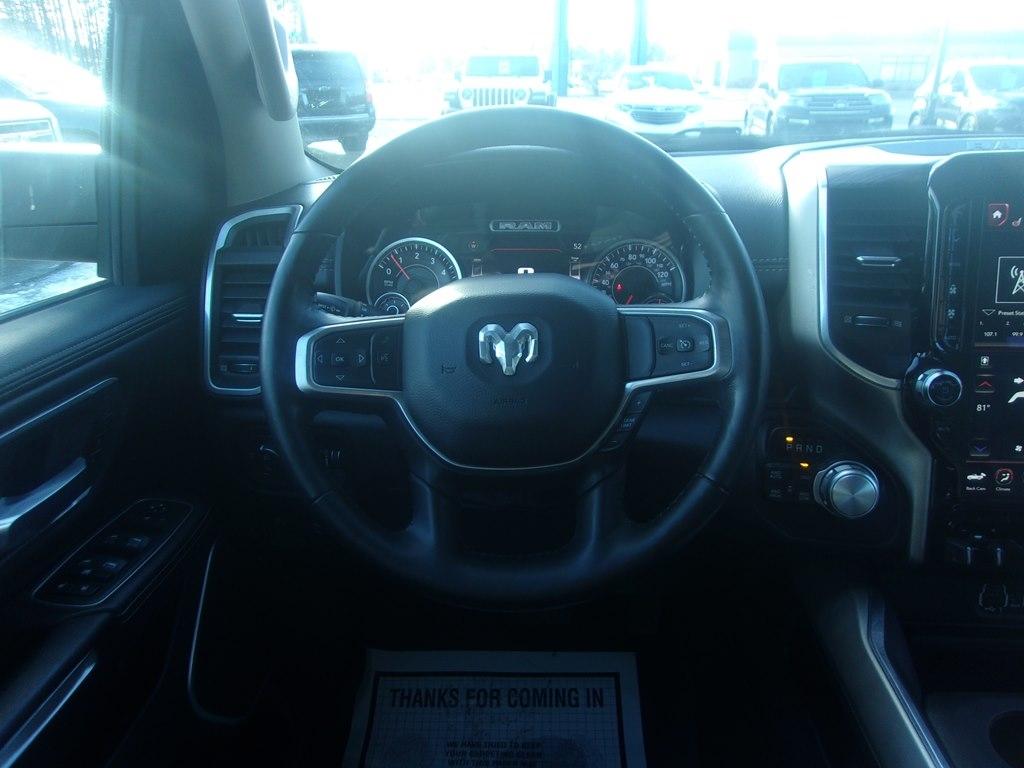 RAM 1500 Laramie 4x4 Crew Cab 6'4" Box 2020