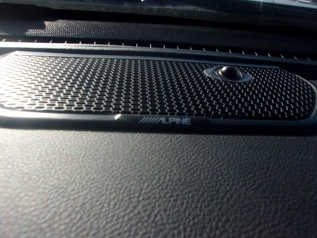 RAM 1500 Laramie 4x4 Crew Cab 6'4" Box 2020