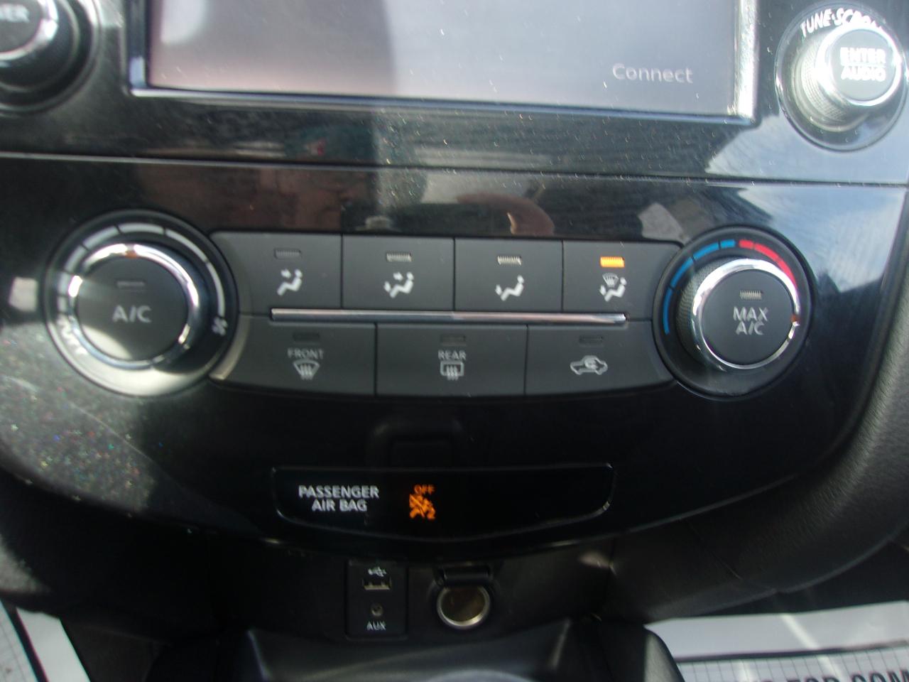 Nissan Rogue AWD 4dr SV 2016