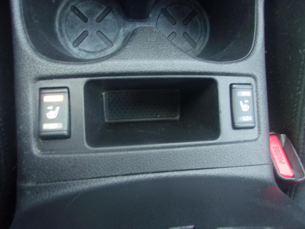 Nissan Rogue AWD 4dr SV 2016