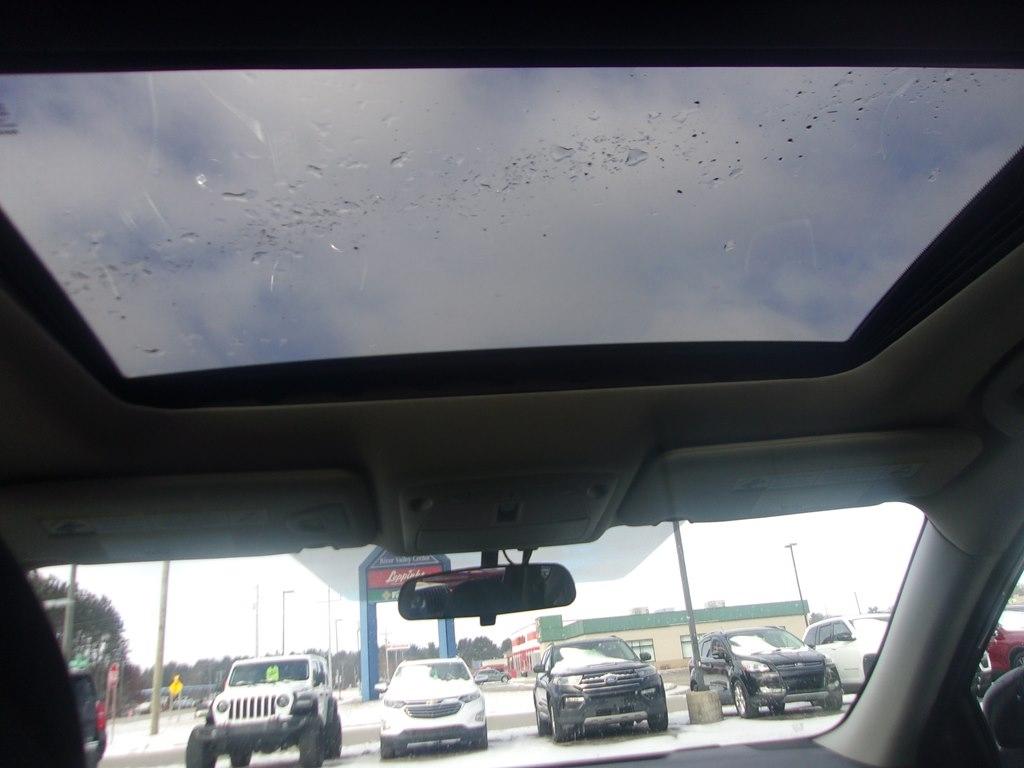 Nissan Rogue AWD 4dr SV 2016