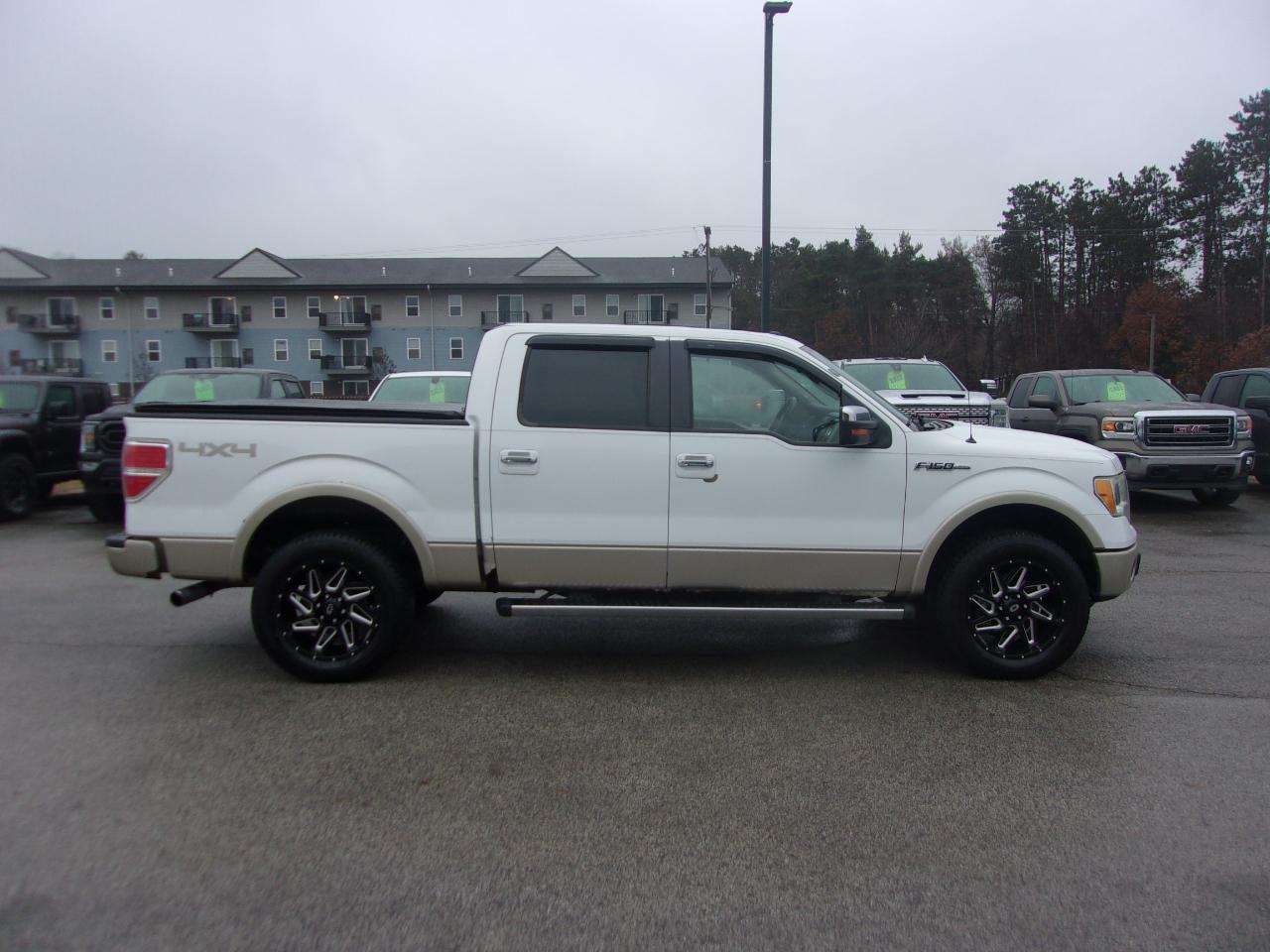 Ford F-150 4WD SuperCrew 145" Lariat 2010