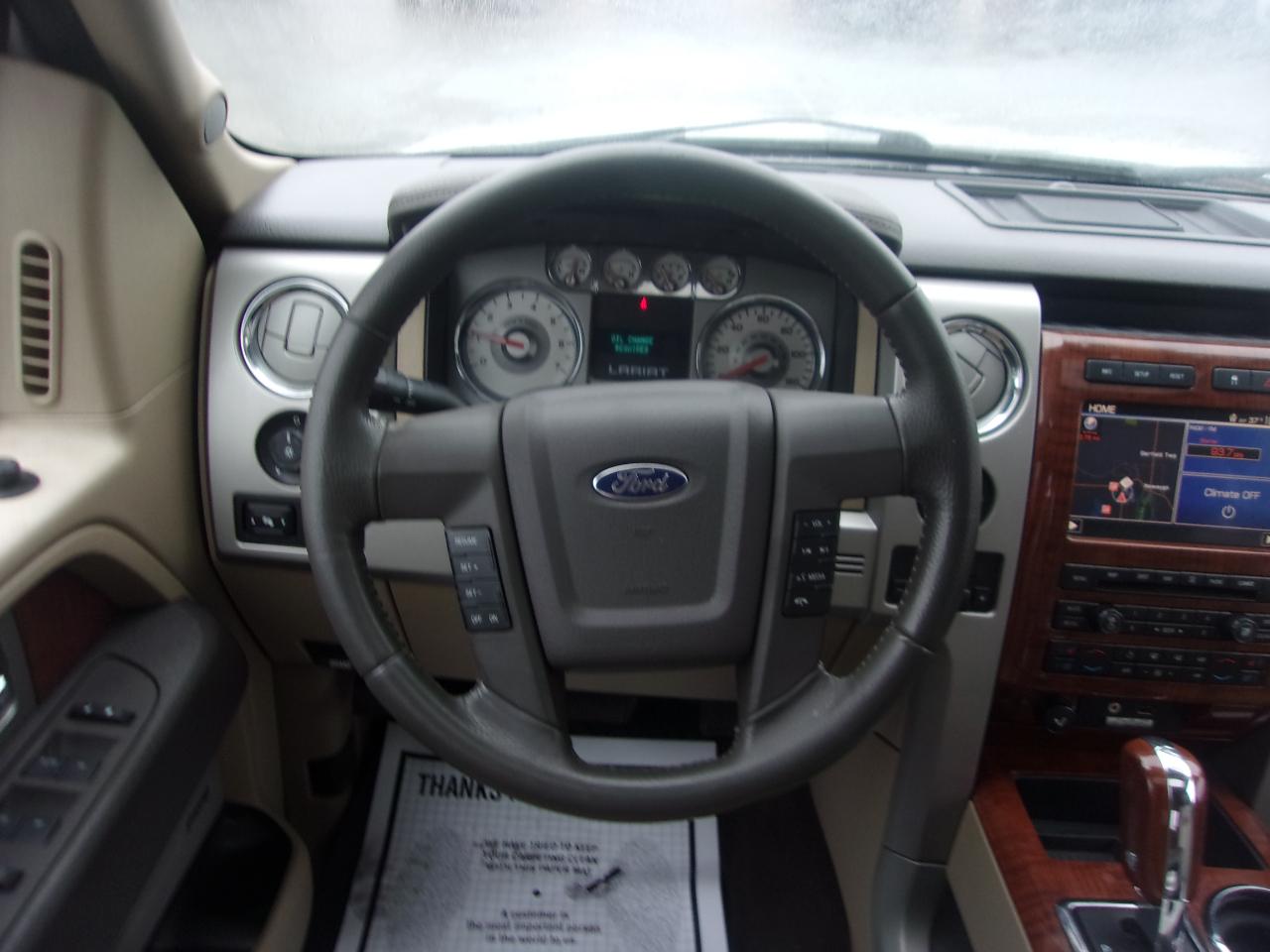 Ford F-150 4WD SuperCrew 145" Lariat 2010