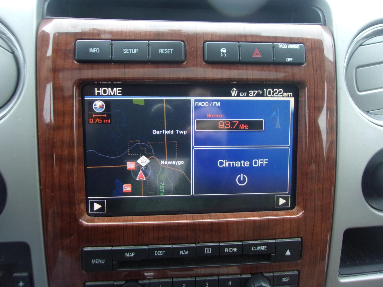 Ford F-150 4WD SuperCrew 145" Lariat 2010