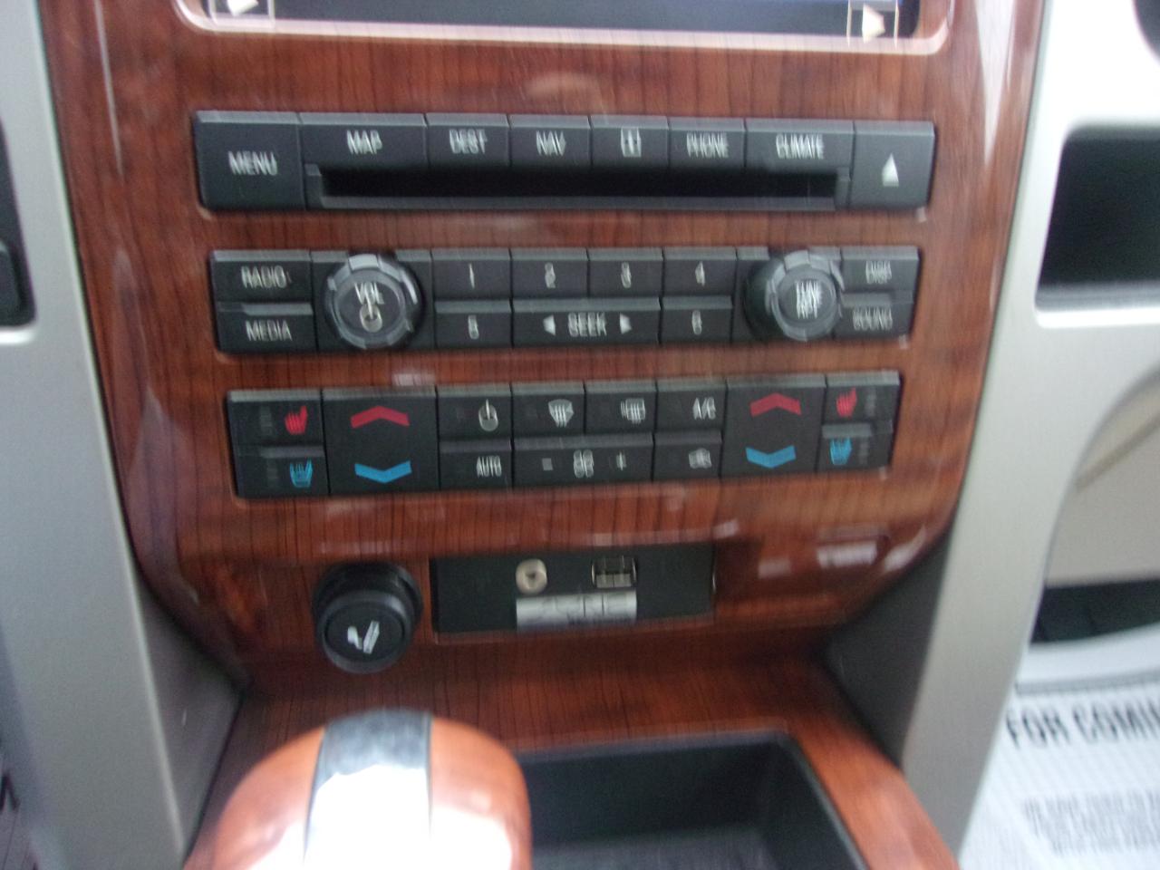 Ford F-150 4WD SuperCrew 145" Lariat 2010