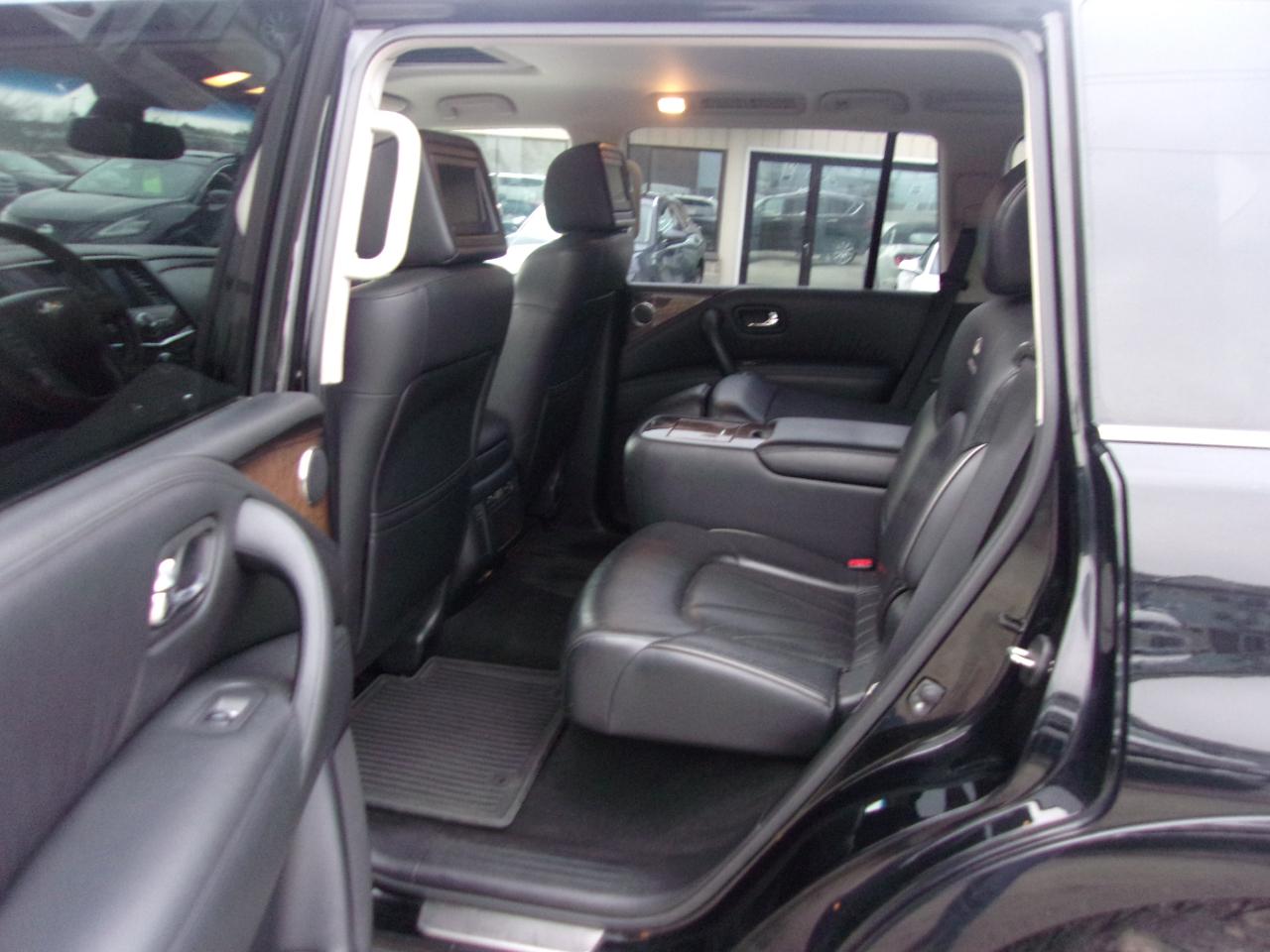 Infiniti QX80 4WD 4dr 2014