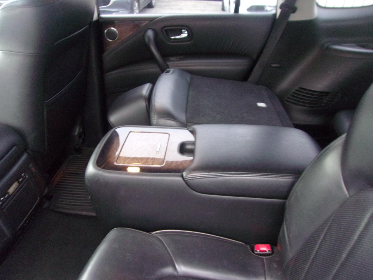 Infiniti QX80 4WD 4dr 2014