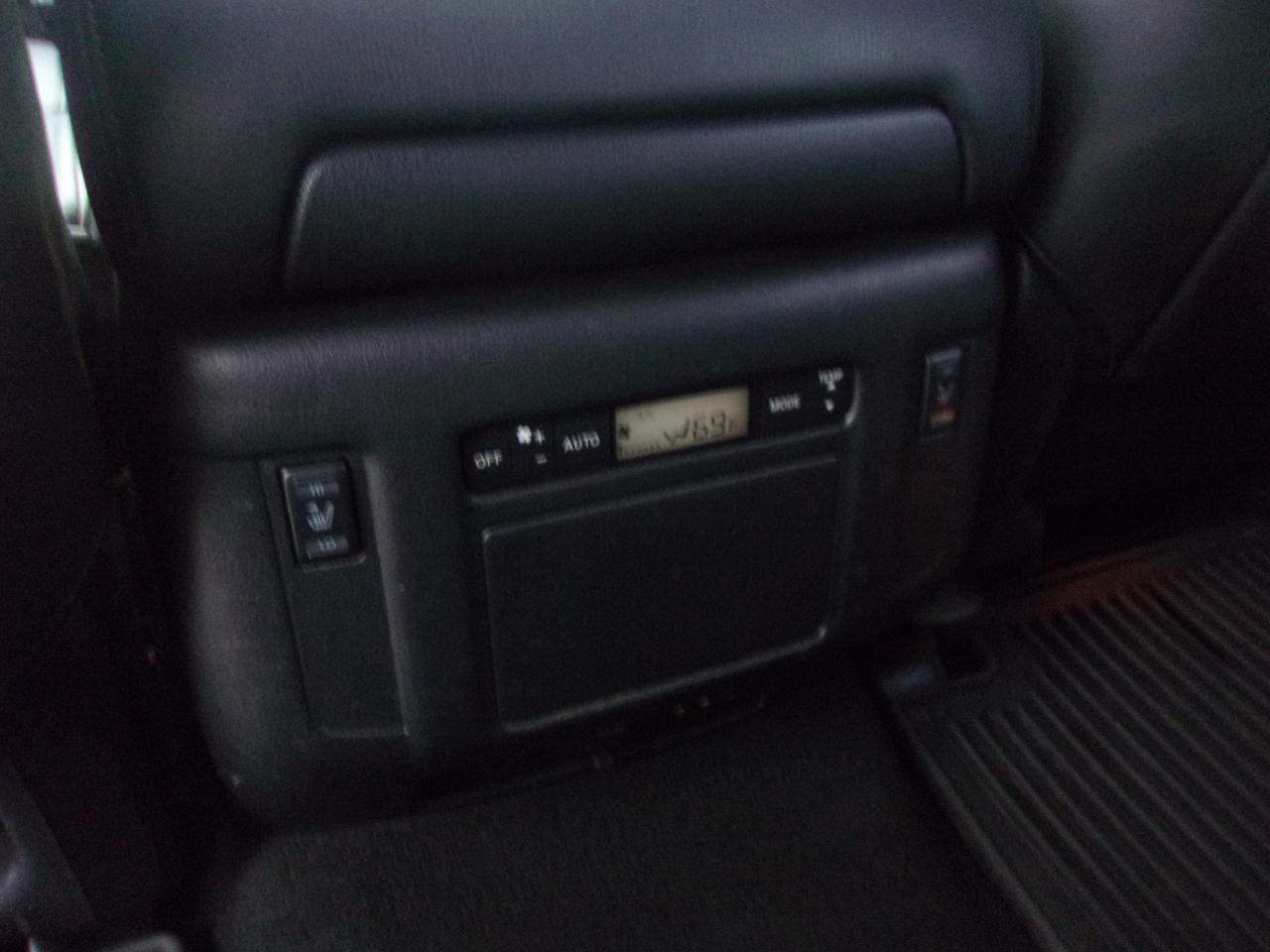 Infiniti QX80 4WD 4dr 2014