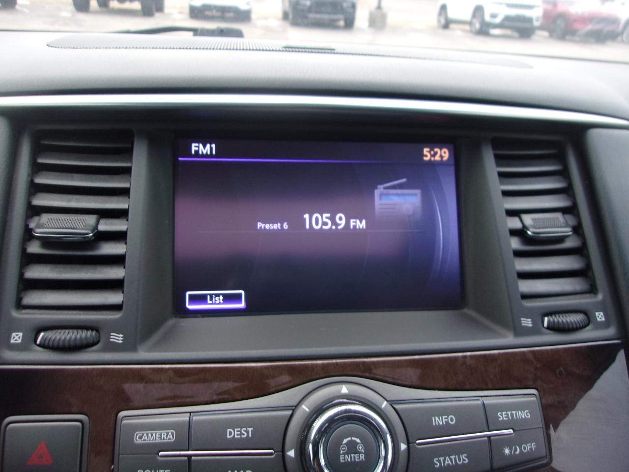 Infiniti QX80 4WD 4dr 2014