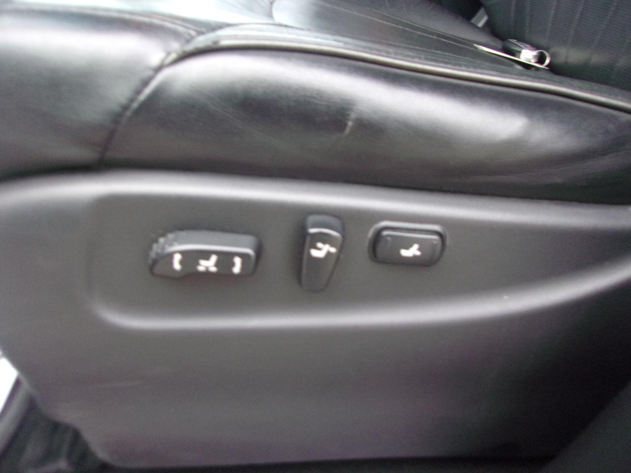 Infiniti QX80 4WD 4dr 2014