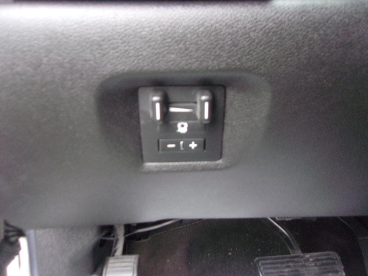 GMC Sierra 1500 4WD Ext Cab 143.5" SLT 2013