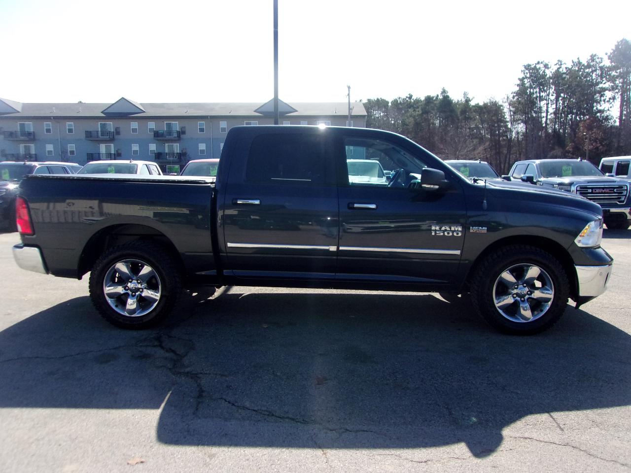 RAM 1500 4WD Crew Cab 140.5" Big Horn 2014