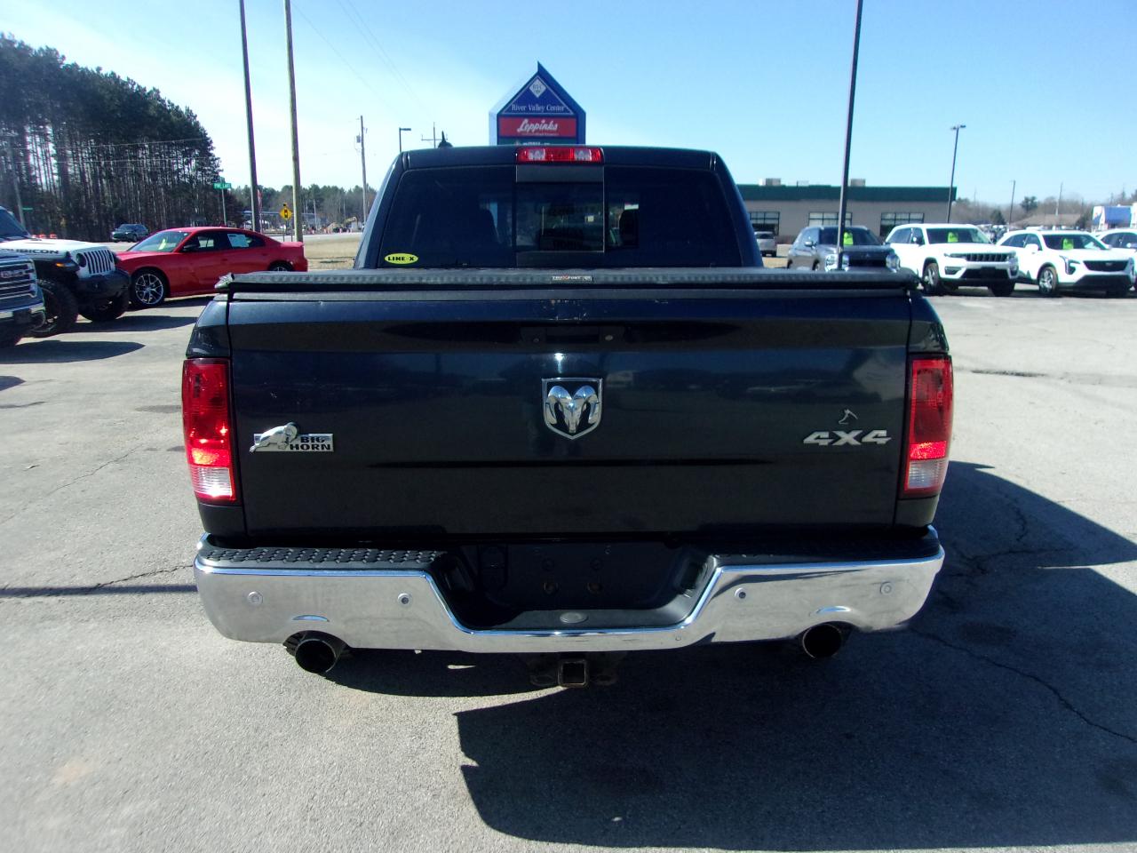 RAM 1500 4WD Crew Cab 140.5" Big Horn 2014