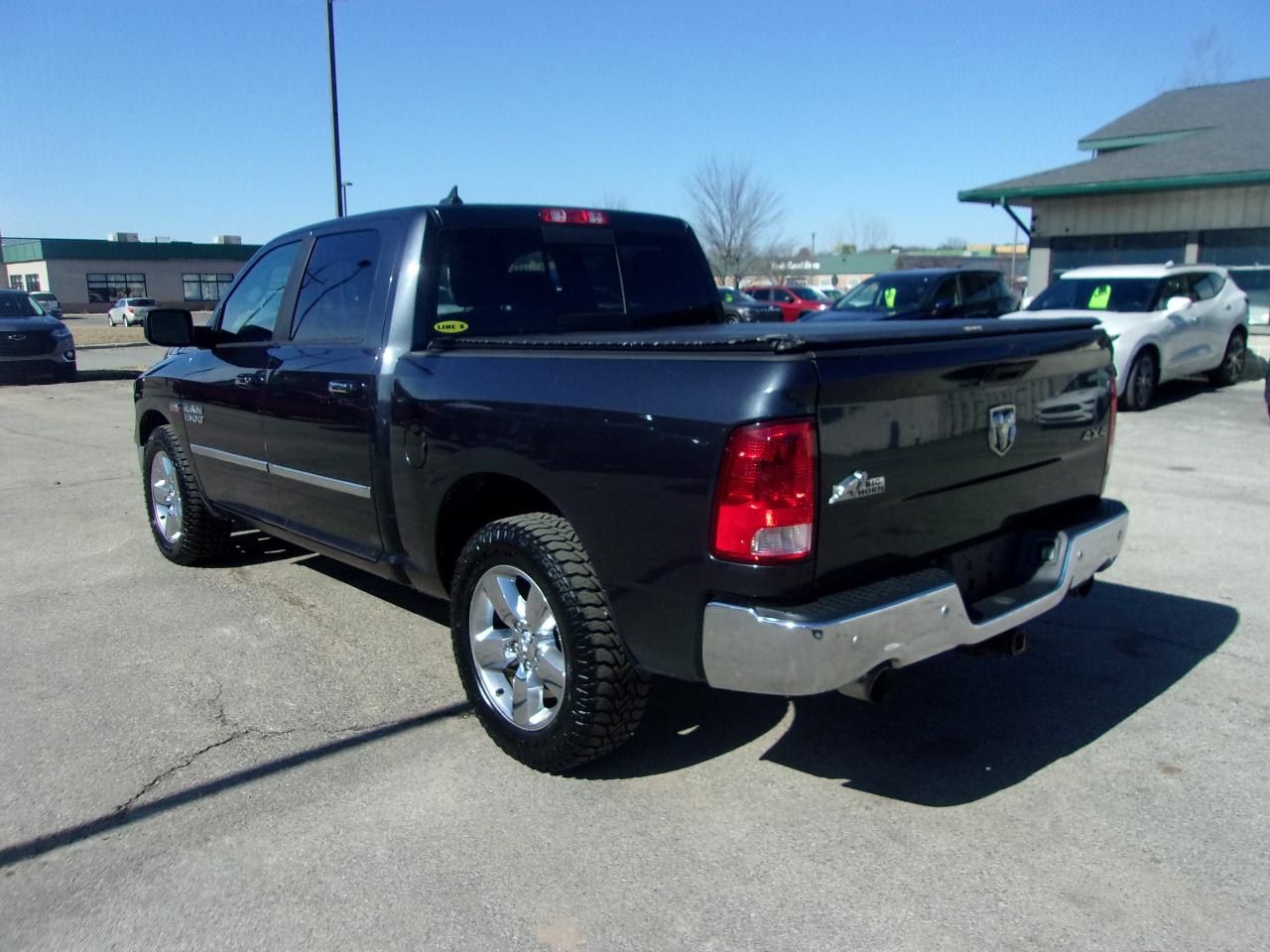 RAM 1500 4WD Crew Cab 140.5" Big Horn 2014