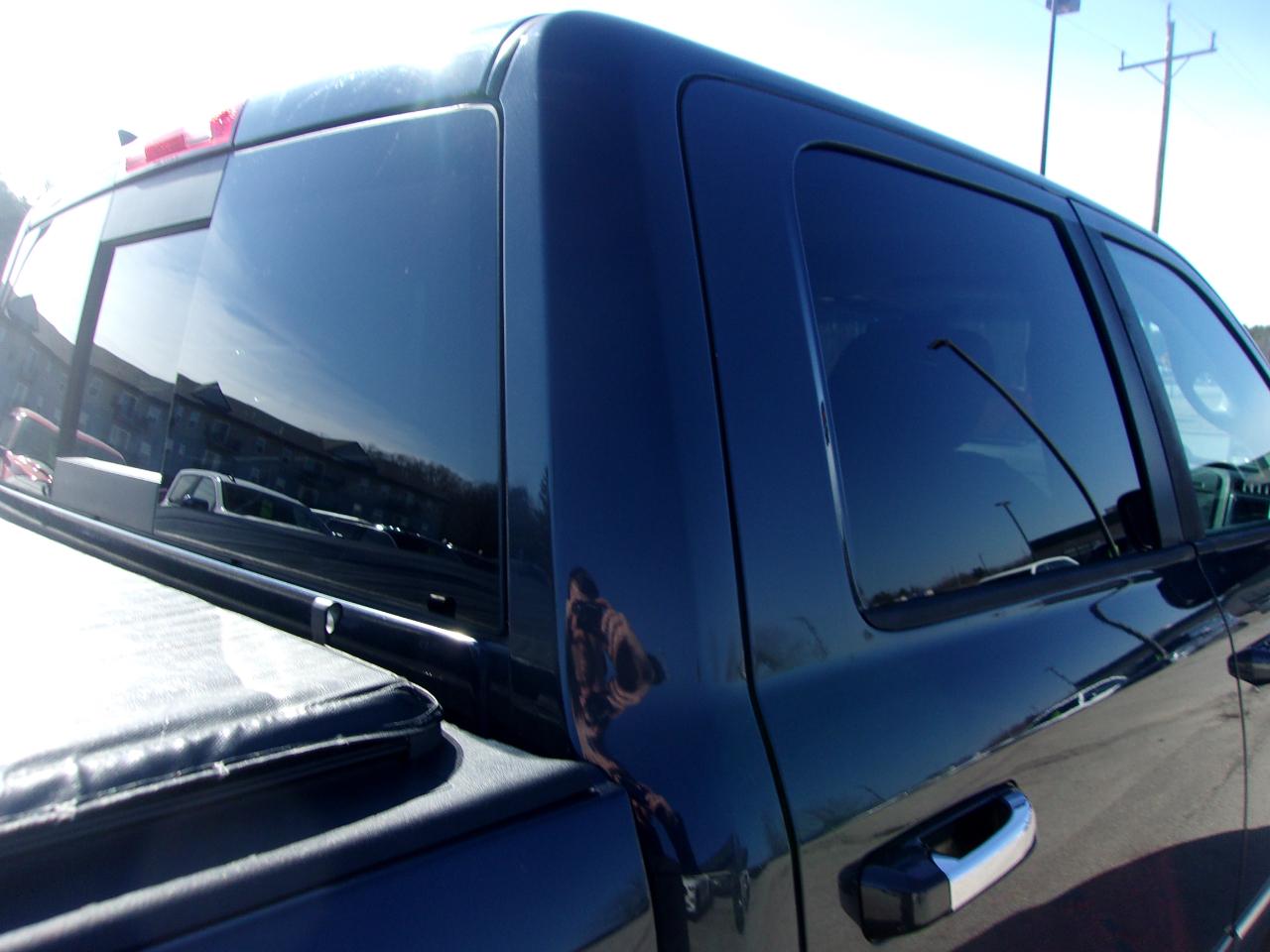 RAM 1500 4WD Crew Cab 140.5" Big Horn 2014