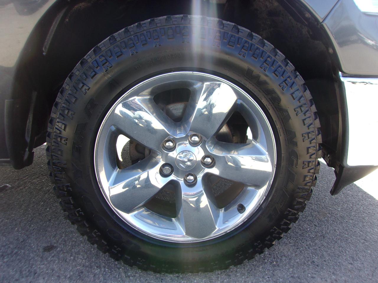 RAM 1500 4WD Crew Cab 140.5" Big Horn 2014