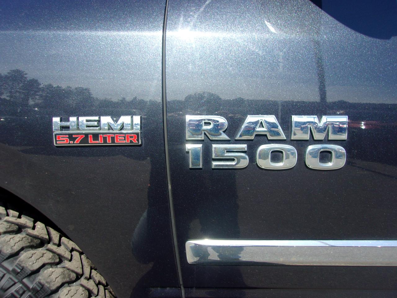 RAM 1500 4WD Crew Cab 140.5" Big Horn 2014
