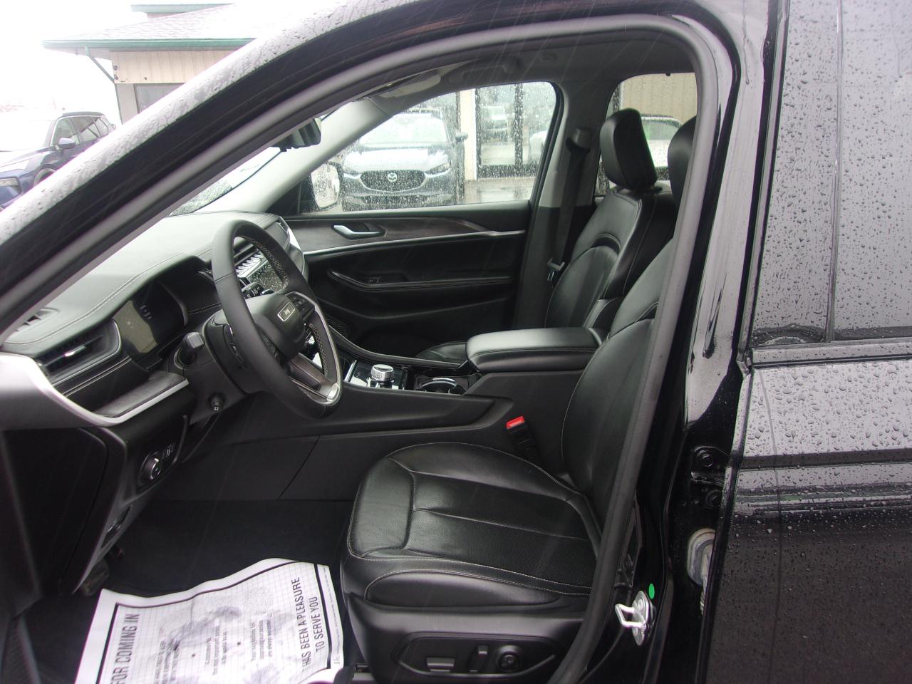 Jeep Grand Cherokee Limited 4x4 2023