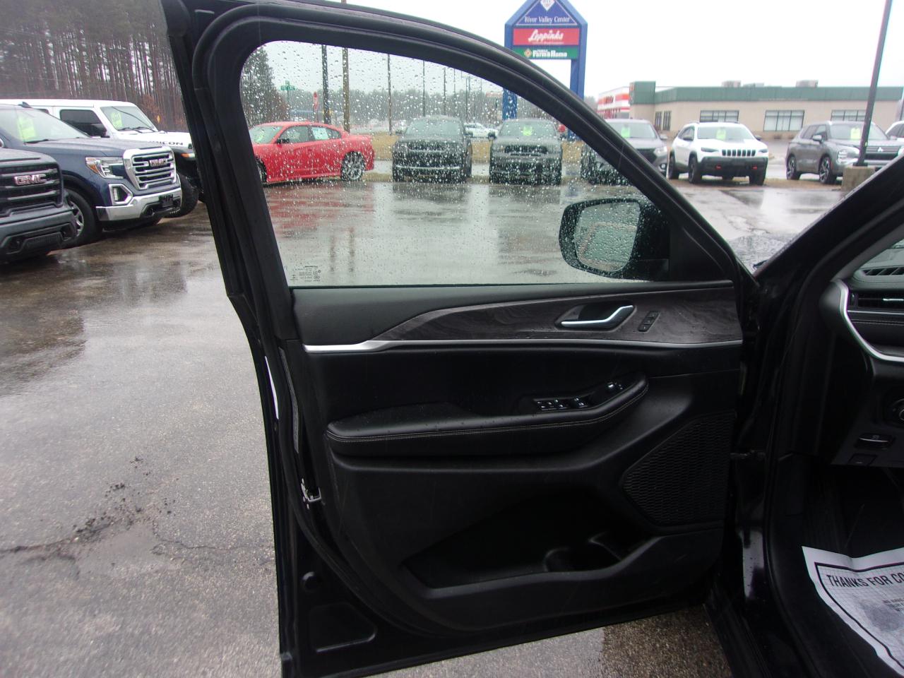 Jeep Grand Cherokee Limited 4x4 2023