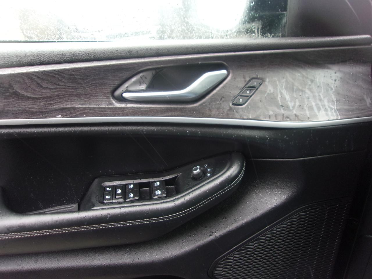 Jeep Grand Cherokee Limited 4x4 2023