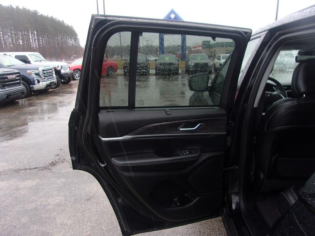 Jeep Grand Cherokee Limited 4x4 2023