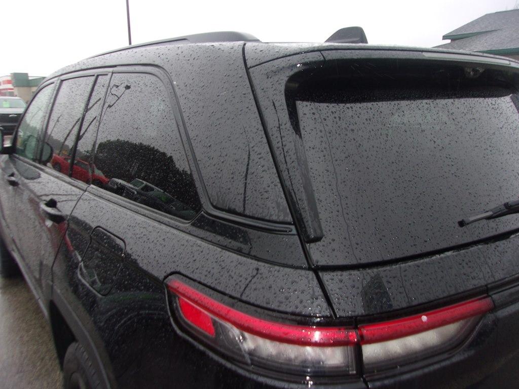 Jeep Grand Cherokee Limited 4x4 2023