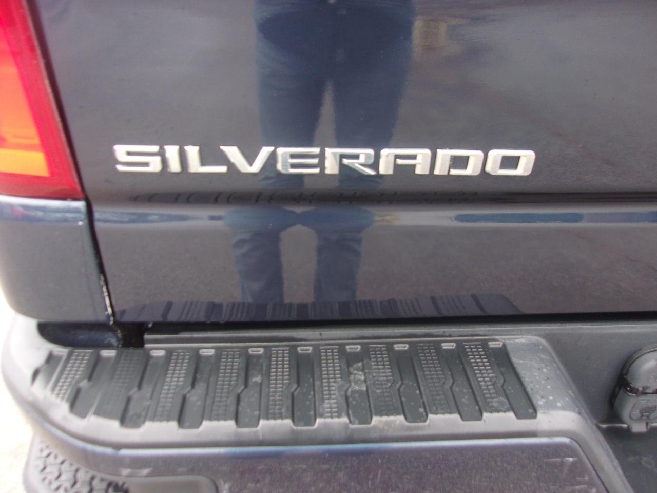 Chevrolet Silverado 1500 4WD Crew Cab 147" Custom 2020