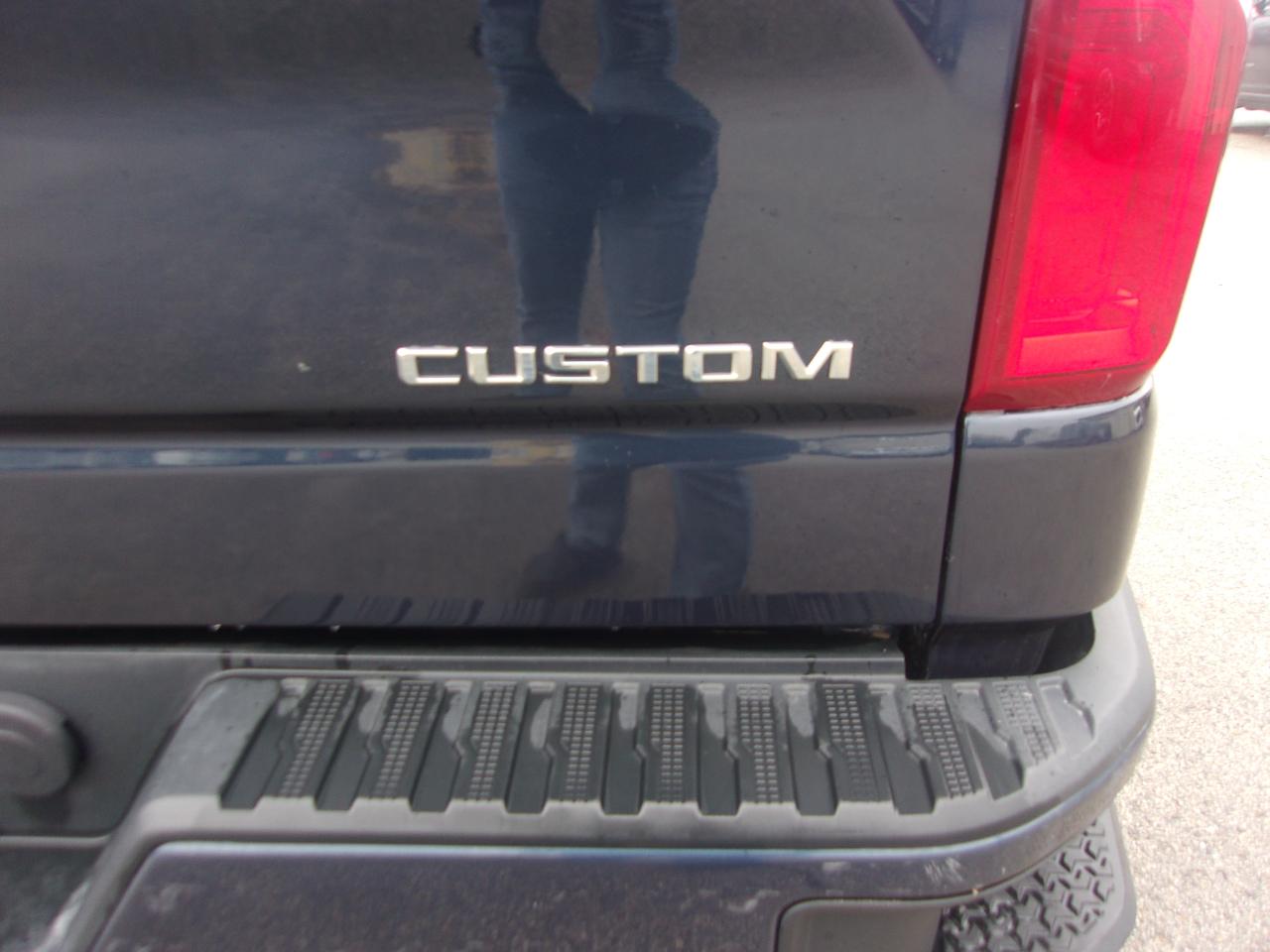 Chevrolet Silverado 1500 4WD Crew Cab 147" Custom 2020