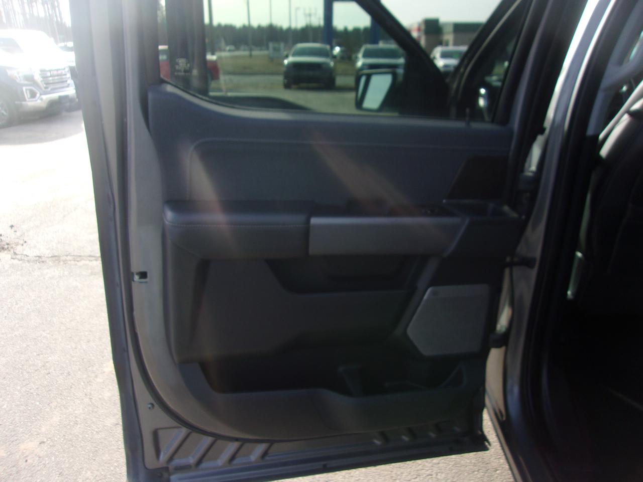 Ford F-150 Lariat 4WD SuperCrew 5.5' Box 2021