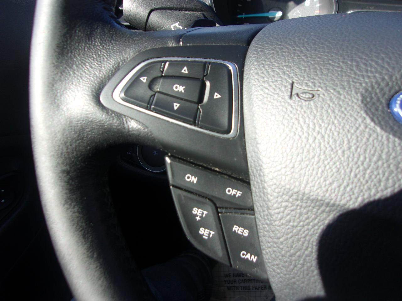 Ford Escape Titanium 4WD 2017