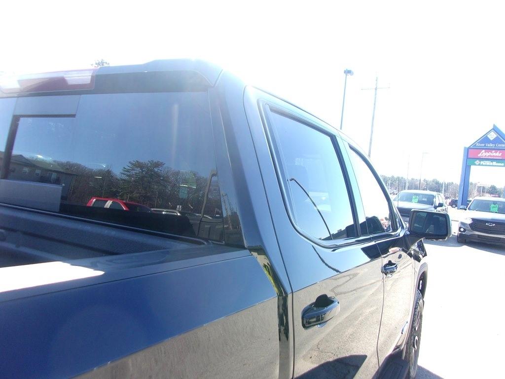 GMC Sierra 1500 4WD Crew Cab 157" AT4 2022