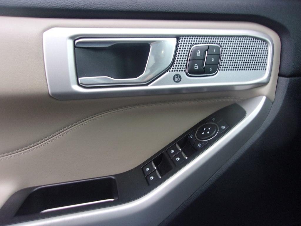 Ford Explorer Limited 4WD 2022