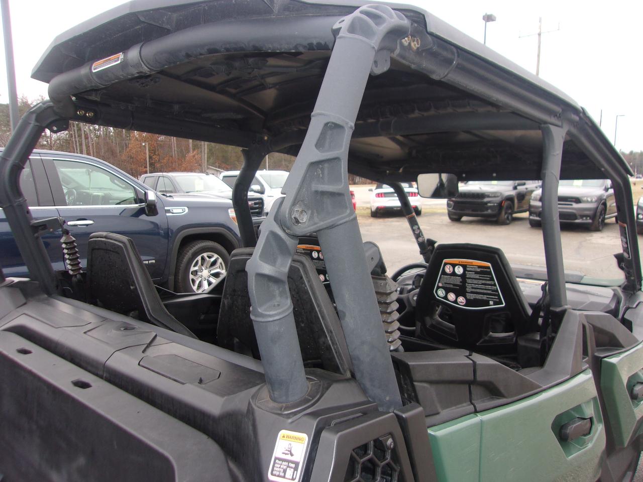 Can-Am Commander Max 1000R DPS  2024