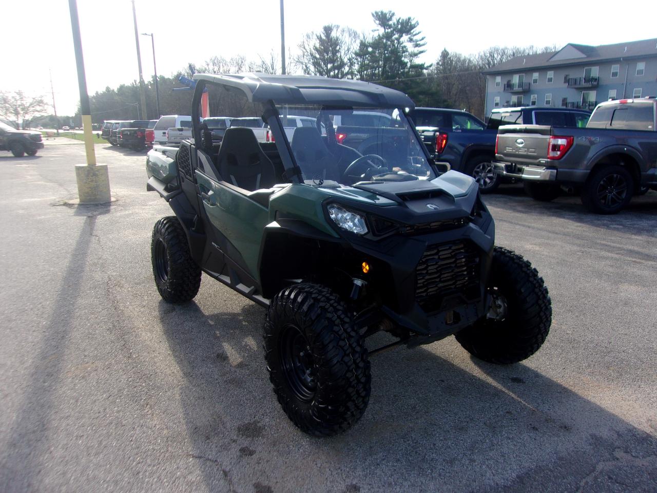 Can-Am Commander XT 700  2024